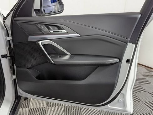 Used 2025 BMW X1 xDrive28i w/ Technology Package AWD/4WD image 36