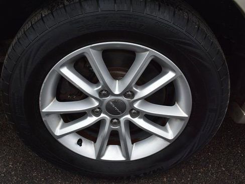 Used 2013 Dodge Grand Caravan SXT w/ Rear Park Assist Pkg image 47