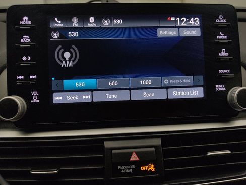 Used 2022 Honda Accord Sport image 25