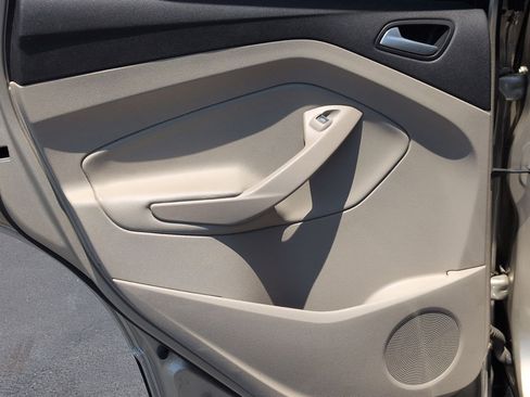 Used 2018 Ford Escape SEL FWD image 29
