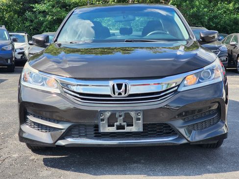 Used 2016 Honda Accord LX image 2