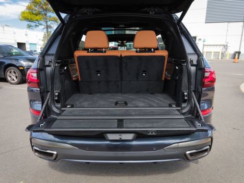 Used 2021 BMW X7 M50i AWD/4WD image 79