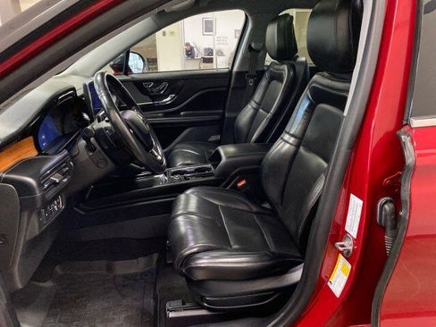 Used 2021 Lincoln Corsair Reserve w/ Equipment Group 201A image 15