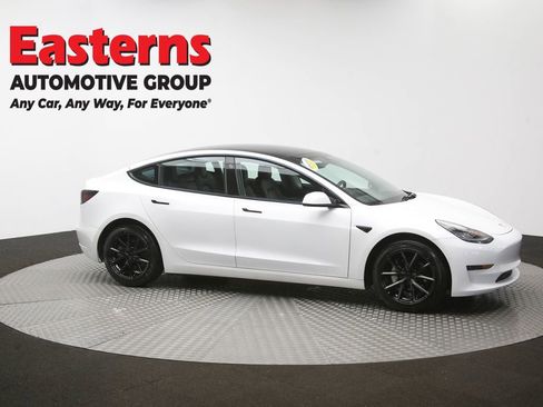 Used 2021 Tesla Model 3 Standard Range Plus RWD image 44