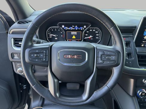 Used 2021 GMC Yukon AT4 w/ Rear Media and Nav Package AWD/4WD image 5