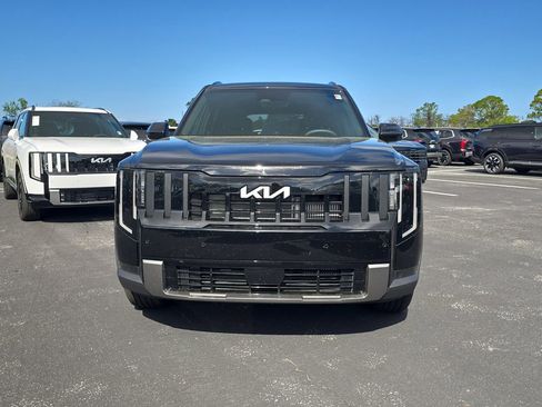 New 2027 Kia Telluride S image 3