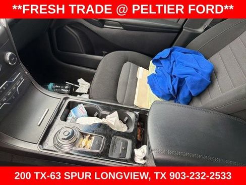 Used 2020 Ford Edge SE FWD image 15