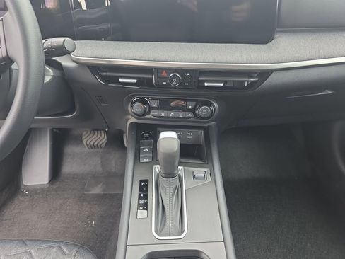 New 2026 Nissan Kicks SV w/ SV Premium Package image 11