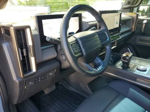 Used 2024 GMC Hummer EV 3X AWD/4WD image 19