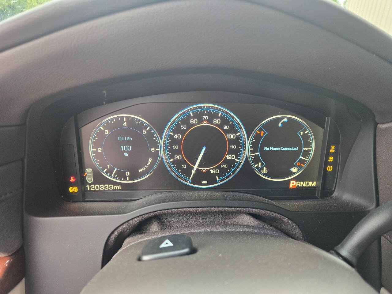 Used 2015 Cadillac Escalade Luxury AWD/4WD image 11