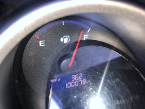 Used 2008 Honda Fit Sport image 4