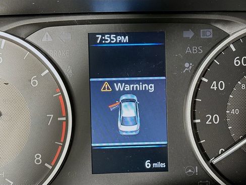 New 2025 Nissan Sentra S image 17