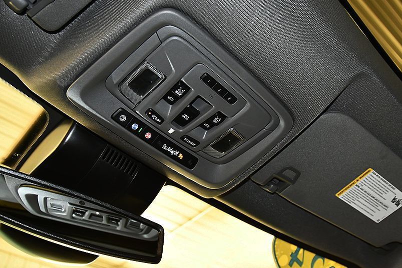 Used 2024 GMC Sierra 2500 Denali AWD/4WD image 27