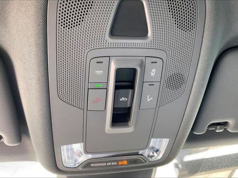 Certified 2025 Audi A3 2.0T Premium Plus w/ Premium Plus Package AWD/4WD image 33