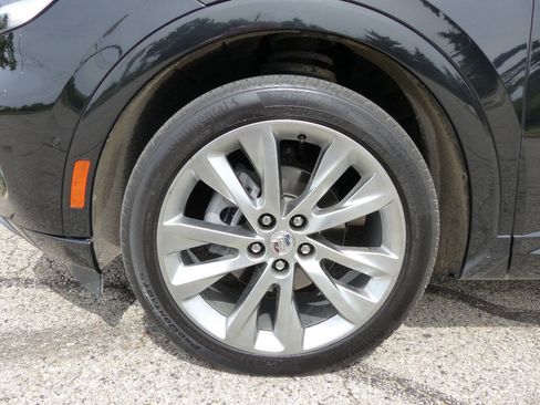 Used 2023 Buick Envision Avenir AWD/4WD image 15
