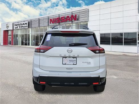 New 2026 Nissan Rogue Platinum w/ Platinum Premium Package image 5