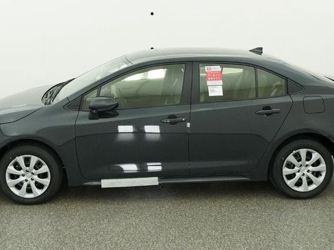 New 2026 Toyota Corolla LE FWD image 3