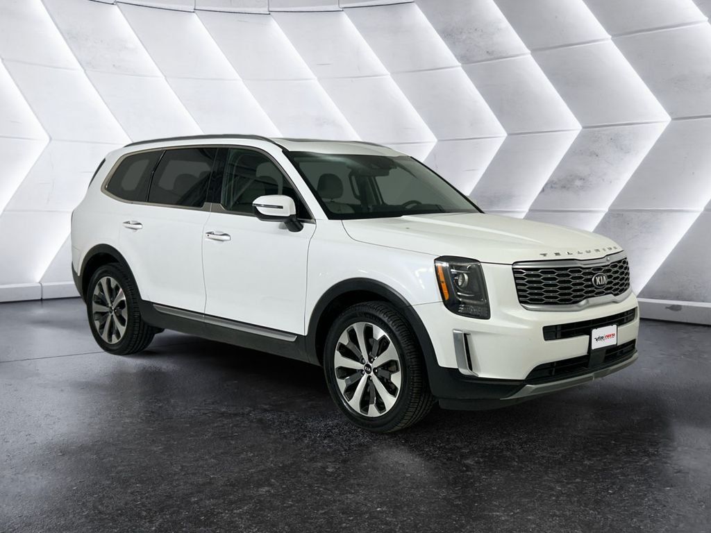 Used 2020 Kia Telluride S FWD image 1