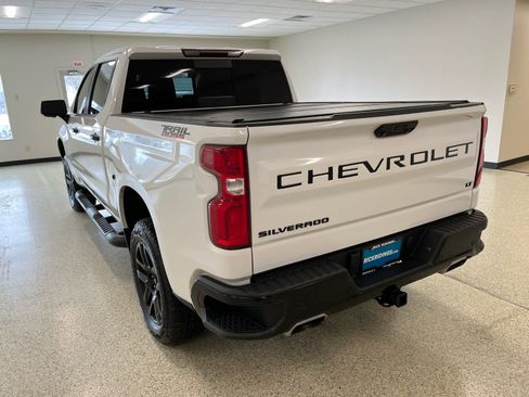 Used 2022 Chevrolet Silverado 1500 LT Trail Boss w/ LT Trail Boss Premium Package image 7
