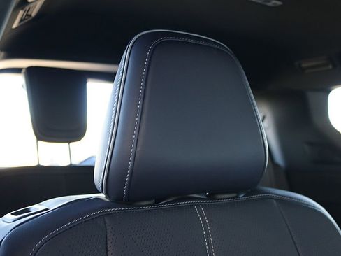 New 2026 INFINITI QX80 SPORT w/ Sport Exterior Package image 38