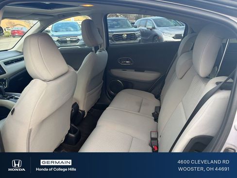 Used 2020 Honda HR-V EX image 12