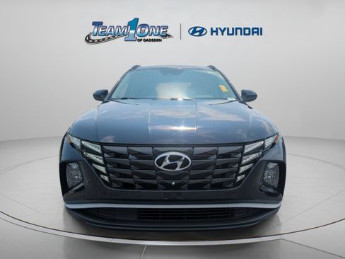 Used 2024 Hyundai Tucson SEL FWD image 2