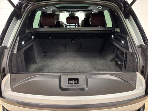 Used 2024 Land Rover Range Rover SE AWD/4WD image 41