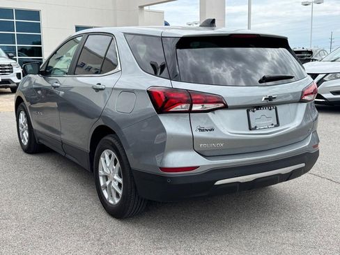 Used 2023 Chevrolet Equinox LT FWD image 6