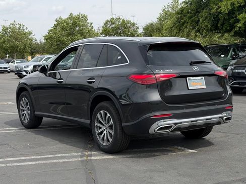 New 2026 Mercedes-Benz GLC 300 4MATIC image 10
