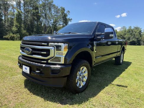Used 2020 Ford F250 Platinum w/ FX4 Off-Road Package AWD/4WD image 1