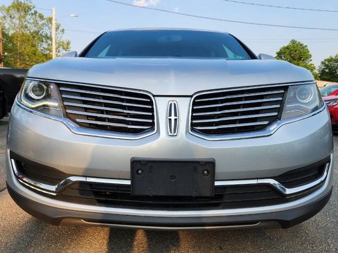 Used 2016 Lincoln MKX Select w/ Select Plus Package AWD/4WD image 5