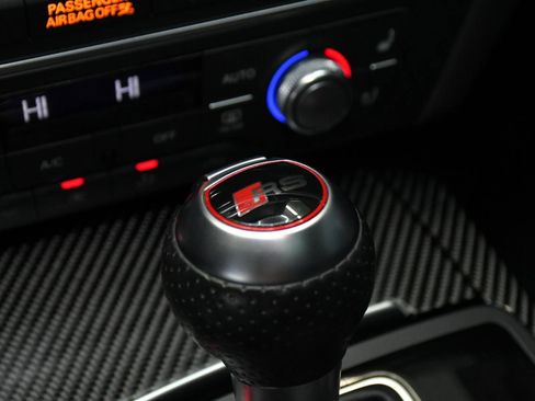 Used 2017 Audi RS 7 Performance w/ Driver Assistance Package image 31