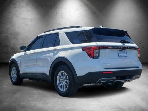 New 2026 Ford Explorer Active w/ Active Comfort Package RWD image 4