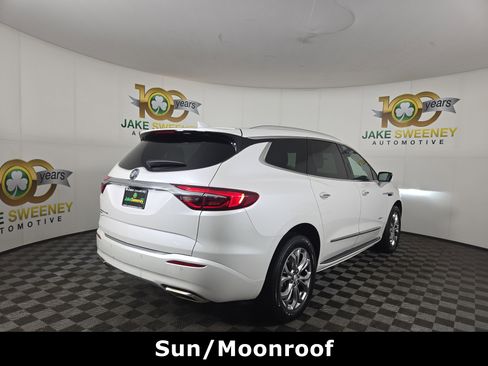 Certified 2021 Buick Enclave Avenir w/ Avenir Technology Package image 9