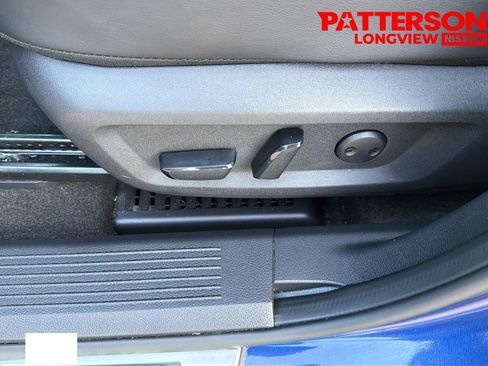 Used 2022 Nissan Rogue Platinum w/ Head-Up Display Package FWD image 7