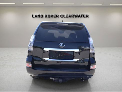Used 2020 Lexus GX 460 Premium w/ Premium Package image 4