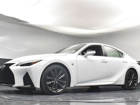 Used 2023 Lexus IS 350 F Sport w/ Memory Package image 36