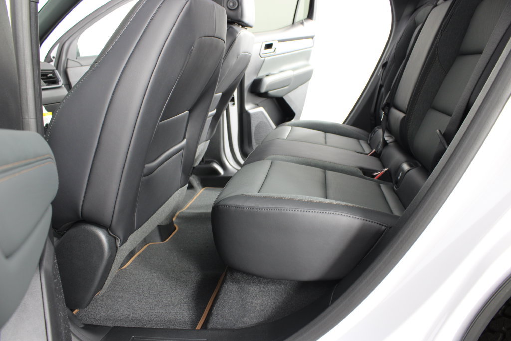 New 2027 GMC Terrain AT4 AWD/4WD image 16