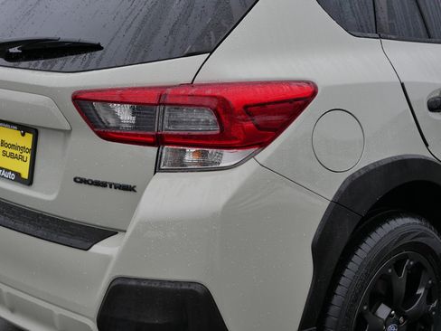 Used 2023 Subaru Crosstrek 2.0i Premium w/ Special Edition image 17