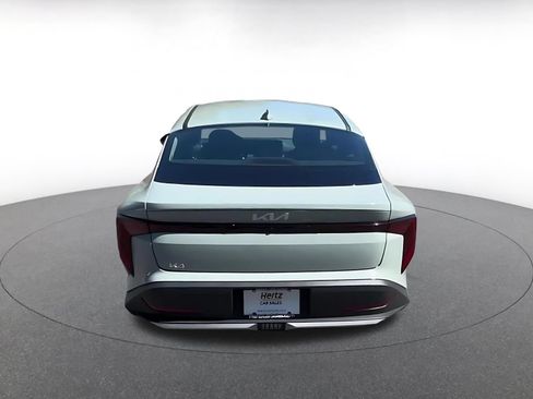 Used 2025 Kia K4 FWD image 7