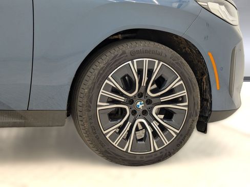 Used 2025 BMW X3 xDrive30i w/ Premium Package AWD/4WD image 12