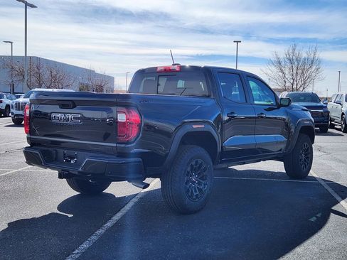 New 2026 GMC Canyon Elevation w/ Convenience Package image 3