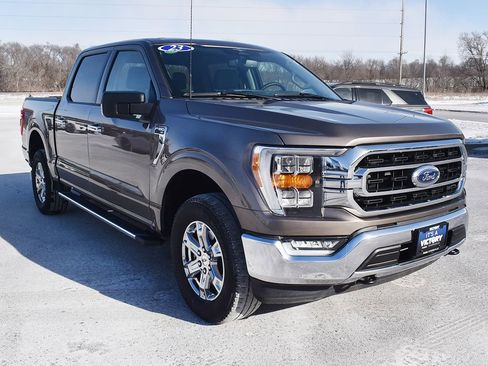 Used 2023 Ford F150 XLT w/ Equipment Group 302A High image 14