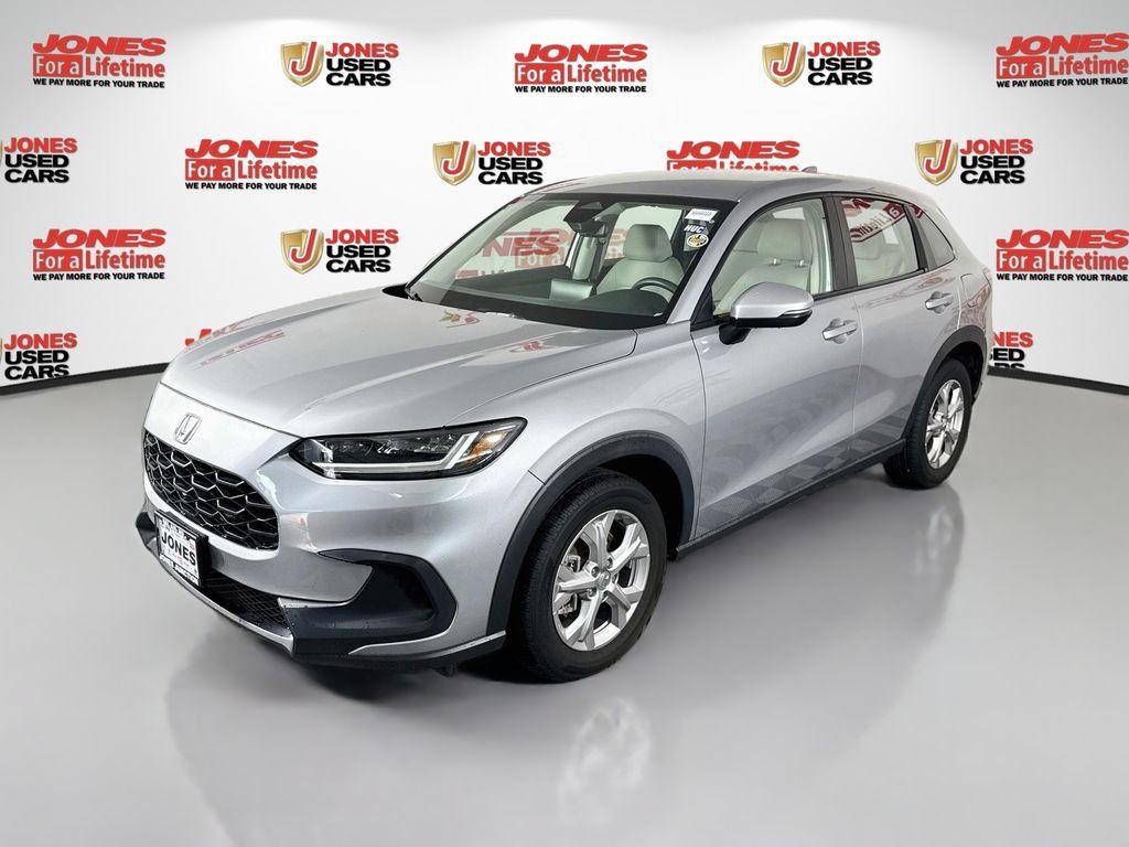 Used 2025 Honda HR-V LX image 12