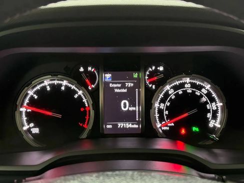 Used 2020 Toyota 4Runner Limited RWD image 38