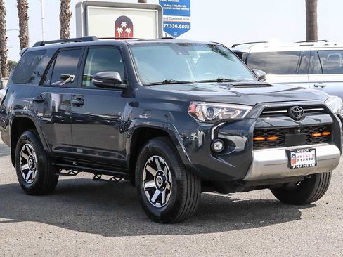 Used 2024 Toyota 4Runner TRD Off-Road Premium w/ Off Road Premium Plus Package AWD/4WD image 3