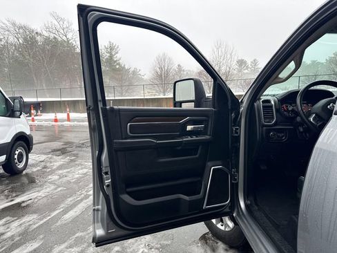 Used 2024 RAM 2500 Laramie image 23