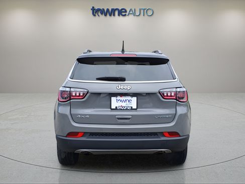 Used 2023 Jeep Compass Limited AWD/4WD image 5