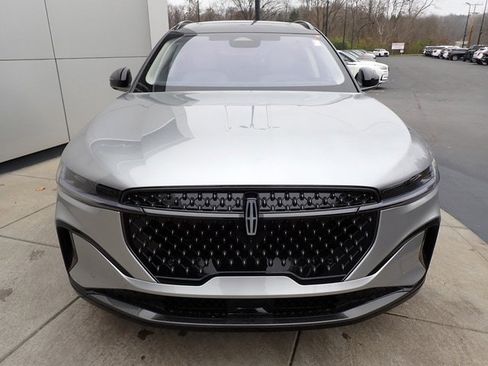 New 2026 Lincoln Nautilus Reserve w/ Jet Appearance Package image 9