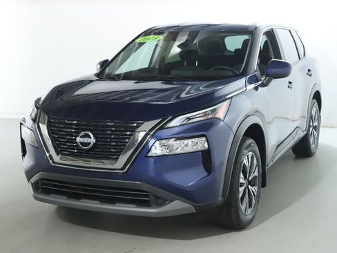 Certified 2023 Nissan Rogue SV AWD/4WD image 6